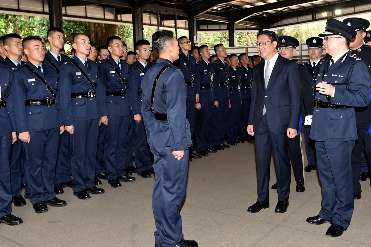 香港政府新聞網 - 警察學院舉行結業會操