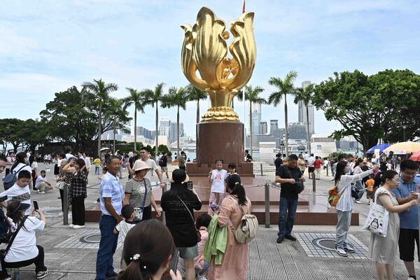 深圳赴港一簽多行後日起恢復