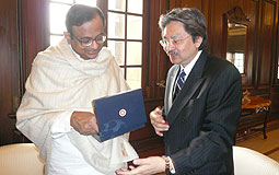 John Tsang and Shri Palaniappan Chidambaram