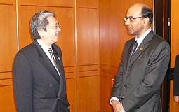 John Tsang meets Tharman Shanmugaratnam 