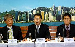 Kwong Hoi-ying, Danny Lau & Cheong Shin-keong 