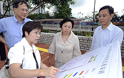 Eva Cheng briefed on trasnport arrangements