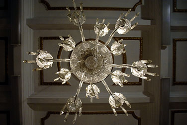 Kom Tong Hall - crystal chandelier