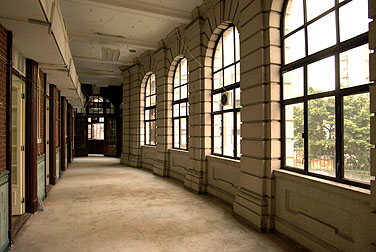 Kom Tong Hall - verandah