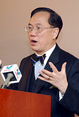 Donald Tsang