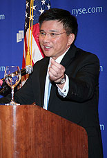 Prof KC Chan speaks in New York