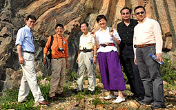 Edward Yau, lawmakers at geopark site