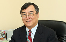 Dr Joseph Lui